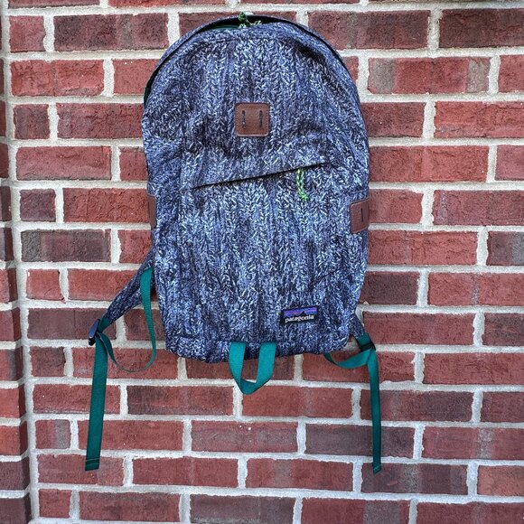 Patagonia Ironwood 20L Backpack Black Gray Dense Forest Camo Pattern - Picture 1 of 11